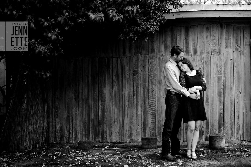 south first engagement photography - http://yonder.photojennette.com/laura-josh