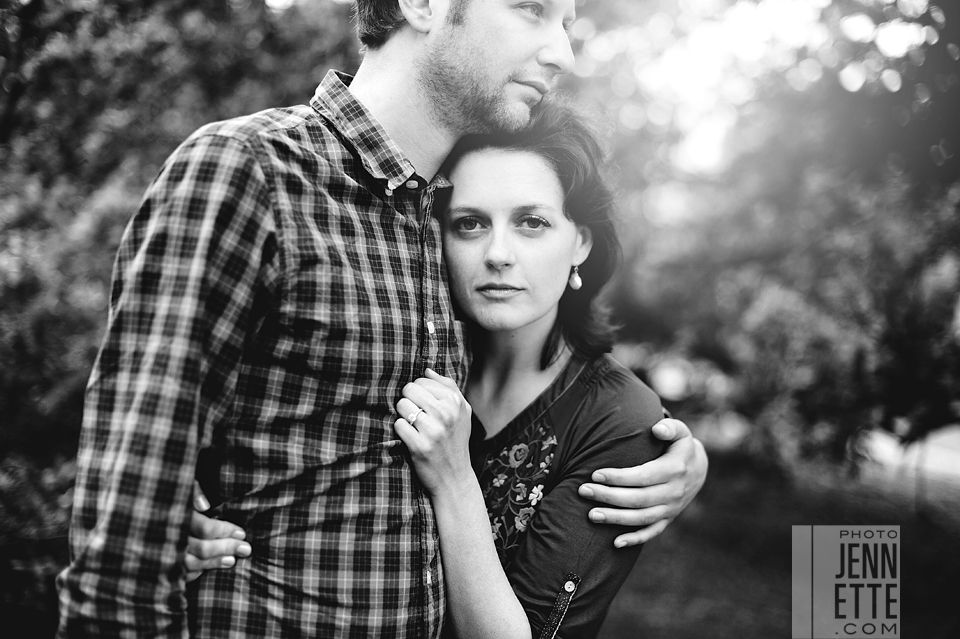 south first engagement photography - http://yonder.photojennette.com/laura-josh