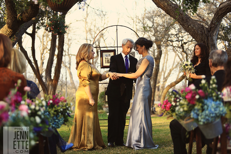 wedding photos red corral ranch ~ http://yonder.photojennette.com/kimberley&tina