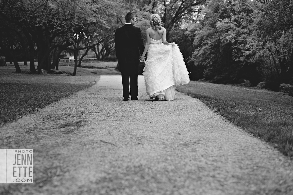 austin country club wedding photography | http://yonder.photojennette.com/addie&gary